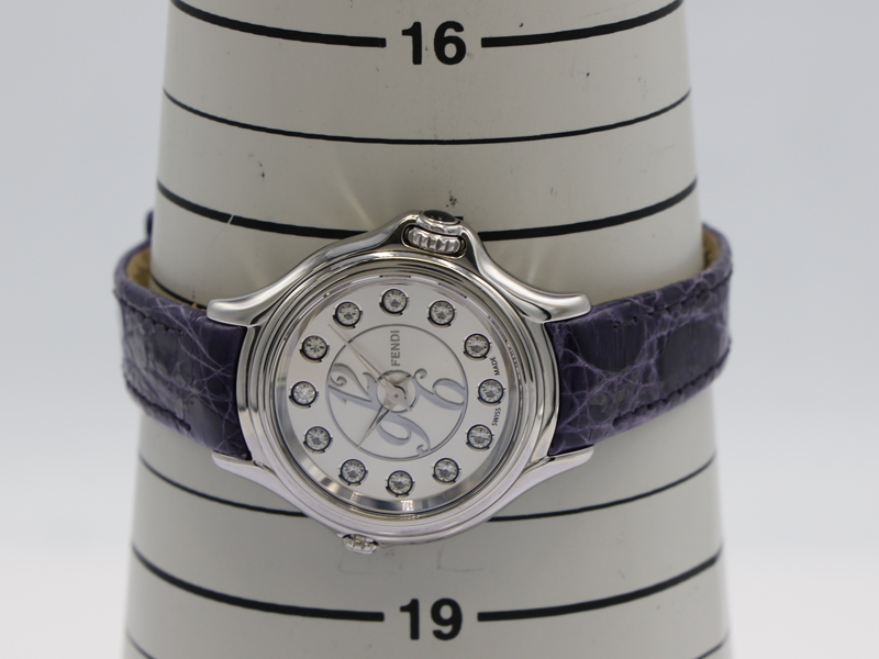 【 フェンディ FENDI 】 腕時計 クレイジーカラット 10500l ダイヤ クォーツ SS/革 シルバー文字盤 箱 保 レディース 14813-0 □_9枚目画像